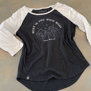 🌷5/$10 🌷Ariat shirt